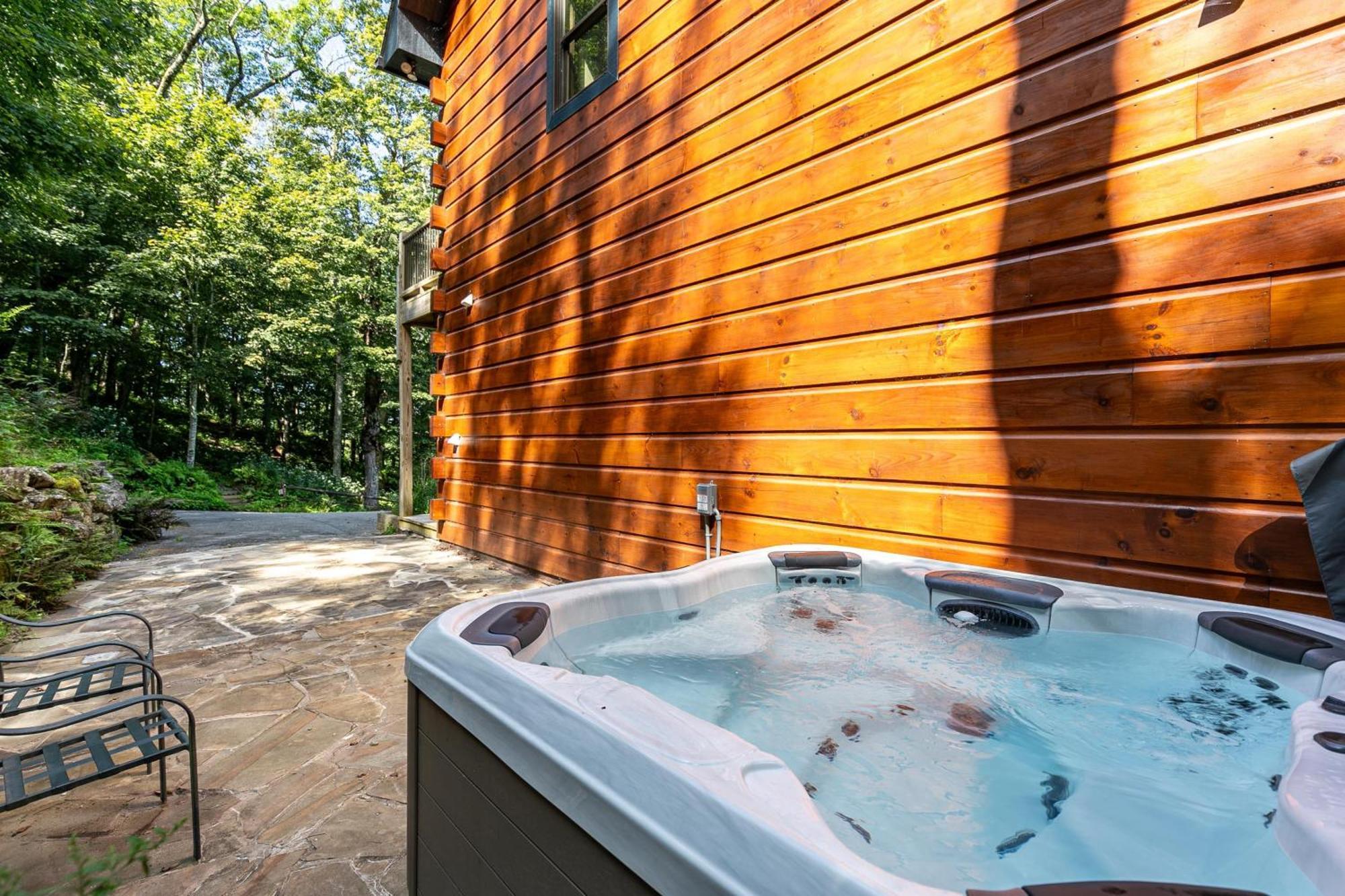Rested Traveler Blowing Rock Exterior photo